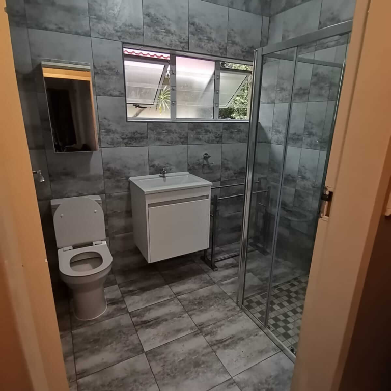 Professional bathroom upgrade with certified plumbing contractors